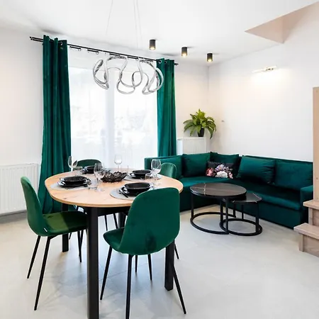 Wonder - Z Widokiem Na Gory, Blisko Wyciagow, Szlakow Turystycznych I Restauracji Appartamento