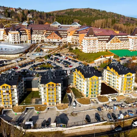 Wonder - Z Widokiem Na Gory, Blisko Wyciagow, Szlakow Turystycznych I Restauracji